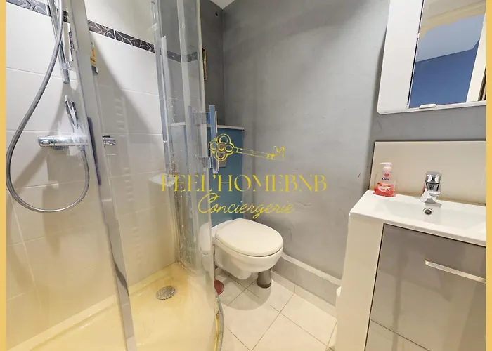 Le Petit Cocon, Station, Center & Free Coffee * Nancy