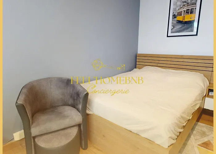 Le Petit Cocon, Station, Center & Free Coffee *